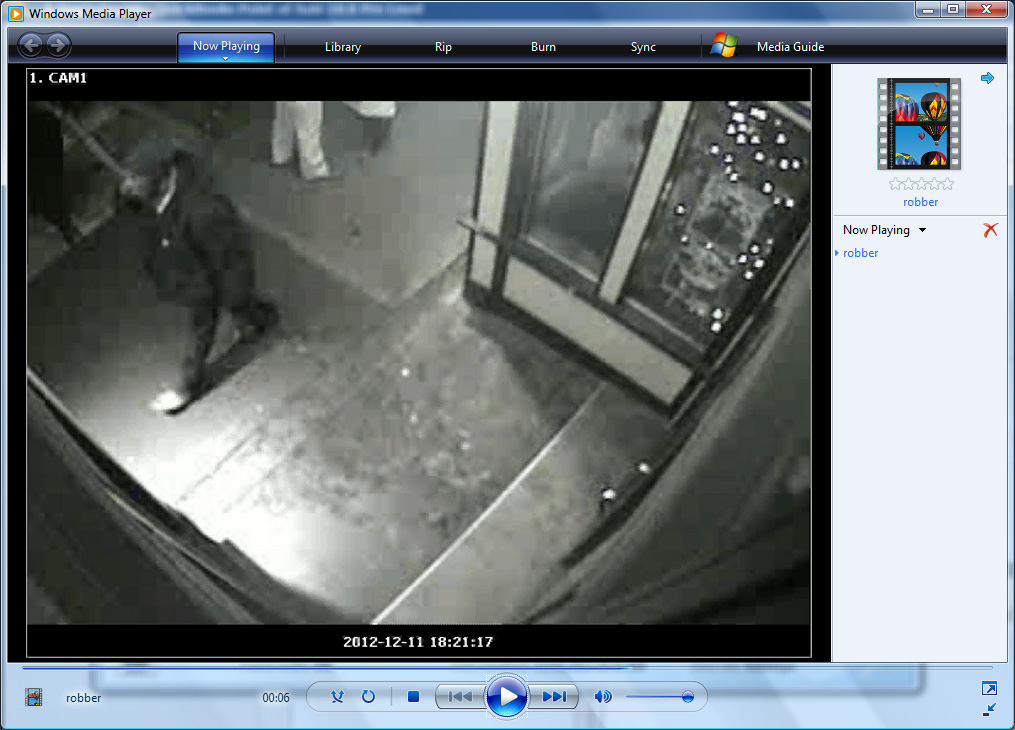 Detectives seek public's help in identifying Georgetown robbery suspect ...