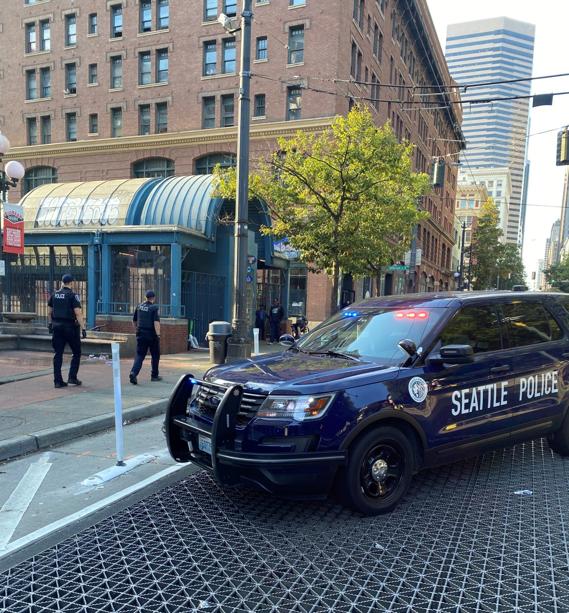 Man Critically Injured in Pioneer Square Shooting