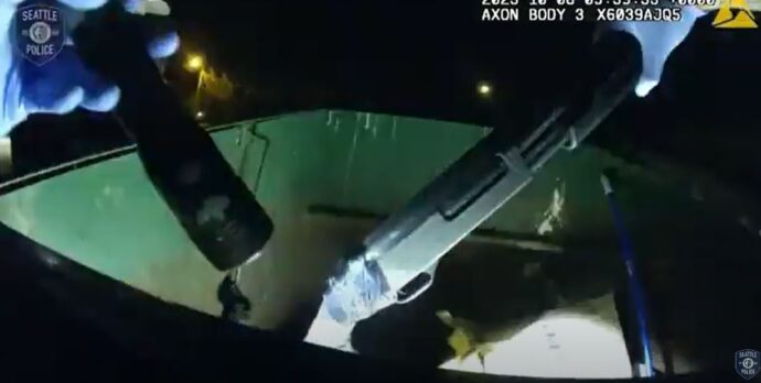 Video: Police Arrest Juvenile Robbery Suspects, Recover Loaded Shotgun ...