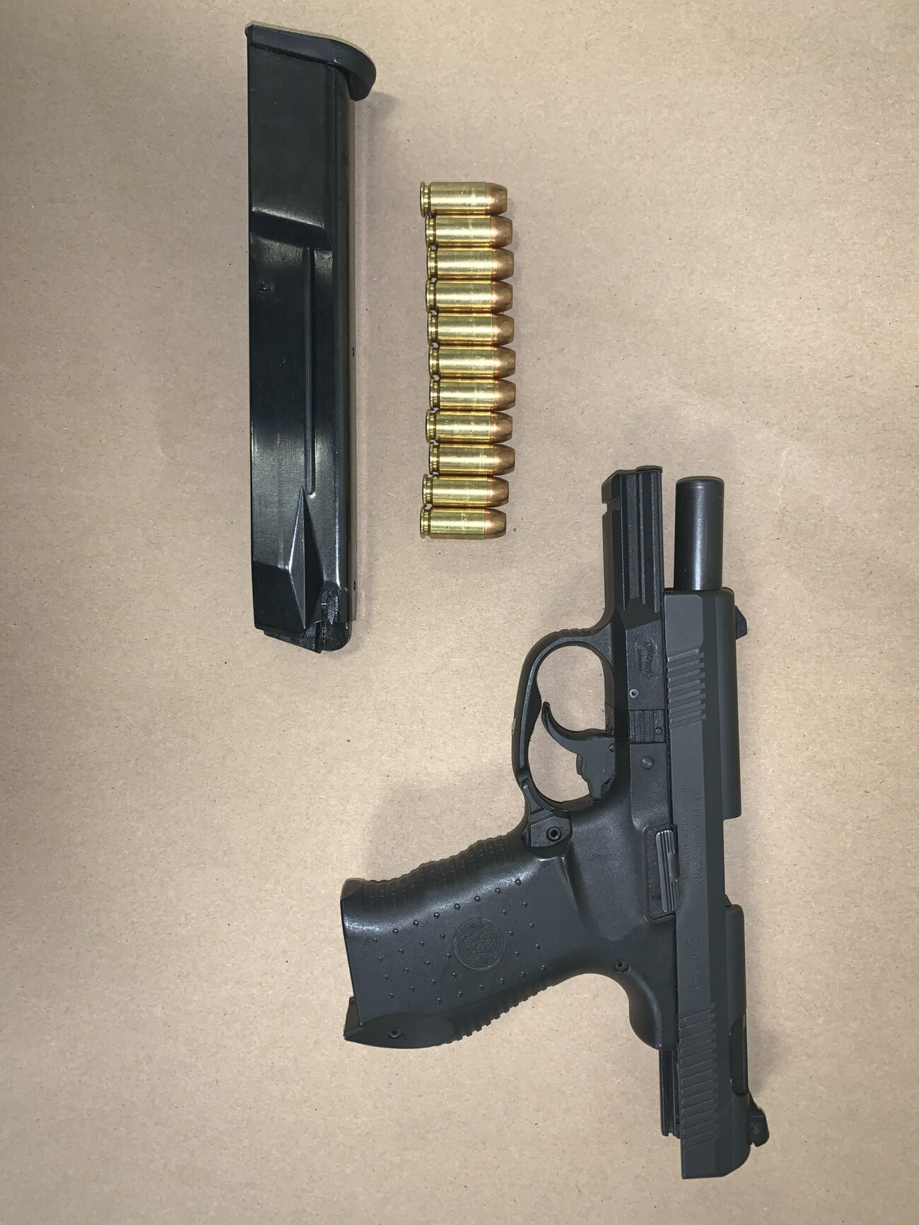 Seattle Police SWAT and Hostage Negotiation Teams Arrest Suspect After ...